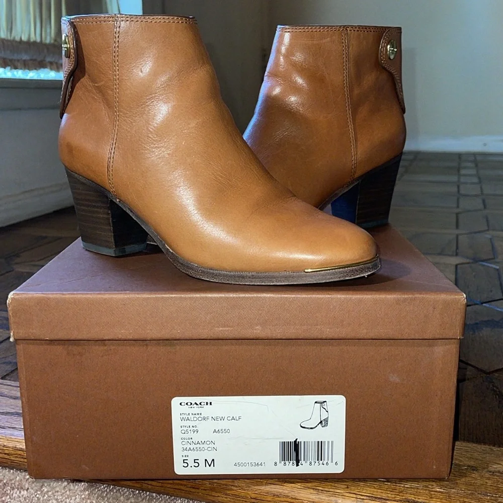 COACH Waldorf Bootie Cinnamon 5.5 M - Picture 5 of 11